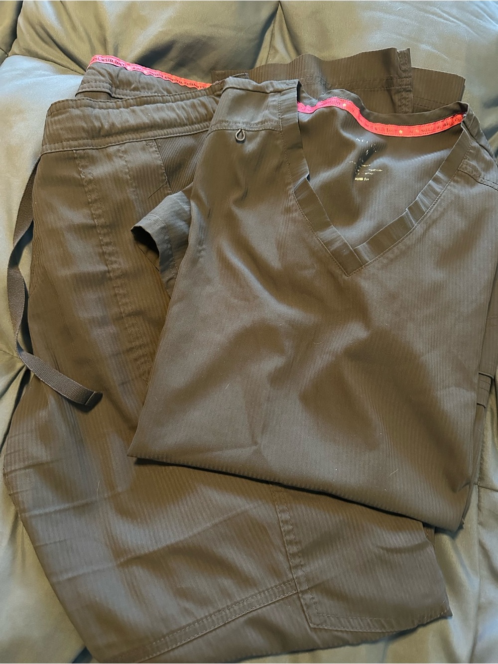 Koilite M gray scrub set